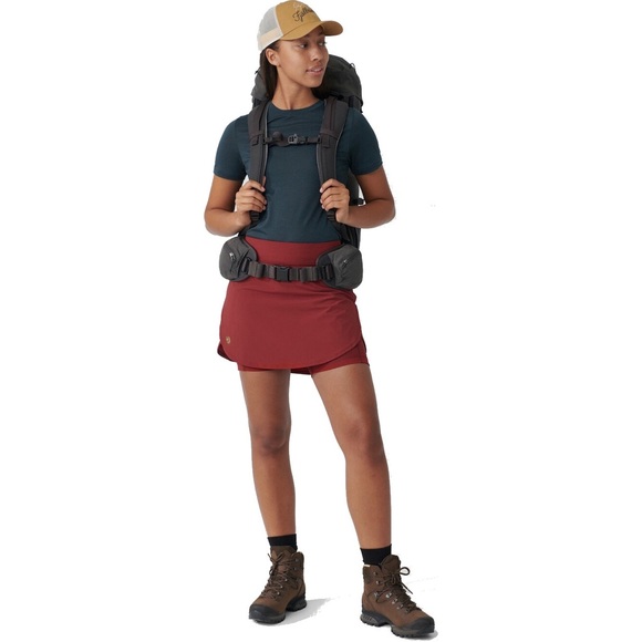 Fjallraven Pants - Fjällräven Abisko Midsummer Skort EU 36 US 27 28 4 6 maroon athletic Gorpcore